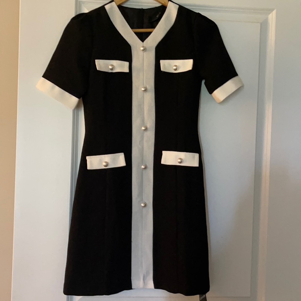 Above the knee dress-size X-small(runs large)